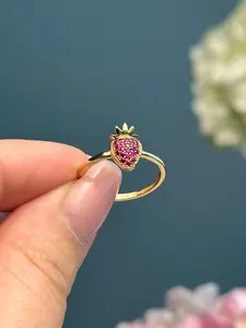 🍓 925 Sterling Silver 14K Gold Plated Strawberry Zircon Ring 💫 | A must-have for sweet girls! Light luxury niche design, perfect for daily wear, dates, and parties – your ultimate versatile statement piece.