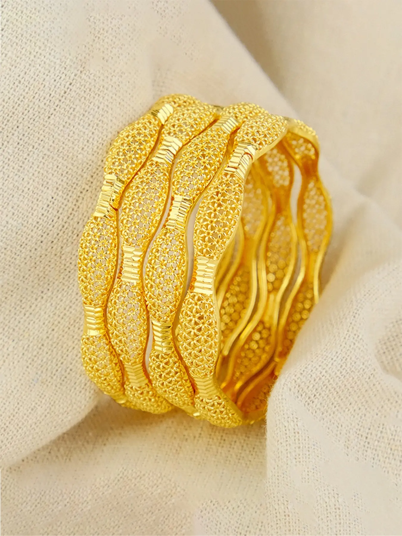 Women's Luxury Copper Plated Ethnic Design Open Cuff Bracelet, Open Cuff Bangle, Perfect for Celebrations and Daily Wear, Elegant Jewelry Accessory, Flower Design Bracelet, Decor Bracelets, Cuff Bangles Bracelets