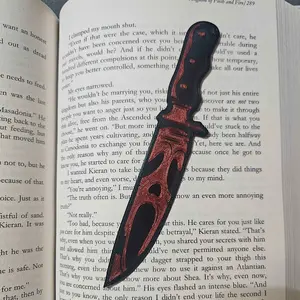 Scream Ghost Face Bookmark - Bold Spooky Design for Book Enthusiasts Unique Gift Idea with Chilling Ghost Face from Scream Series Regular Edition
