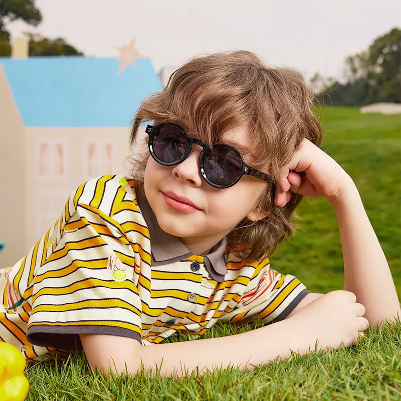 KIGO Kids Polarized Sunglasses, Minimalist Flexible TPEE Eyewear for Toddlers 0-6, UV400 Protection, BPA-Free & Bite-Resistant, Comfortable for All-Day Wear, Sun Protection, Portable, Casual, Foldable, Pool Parties, Safe & Light Wearing
