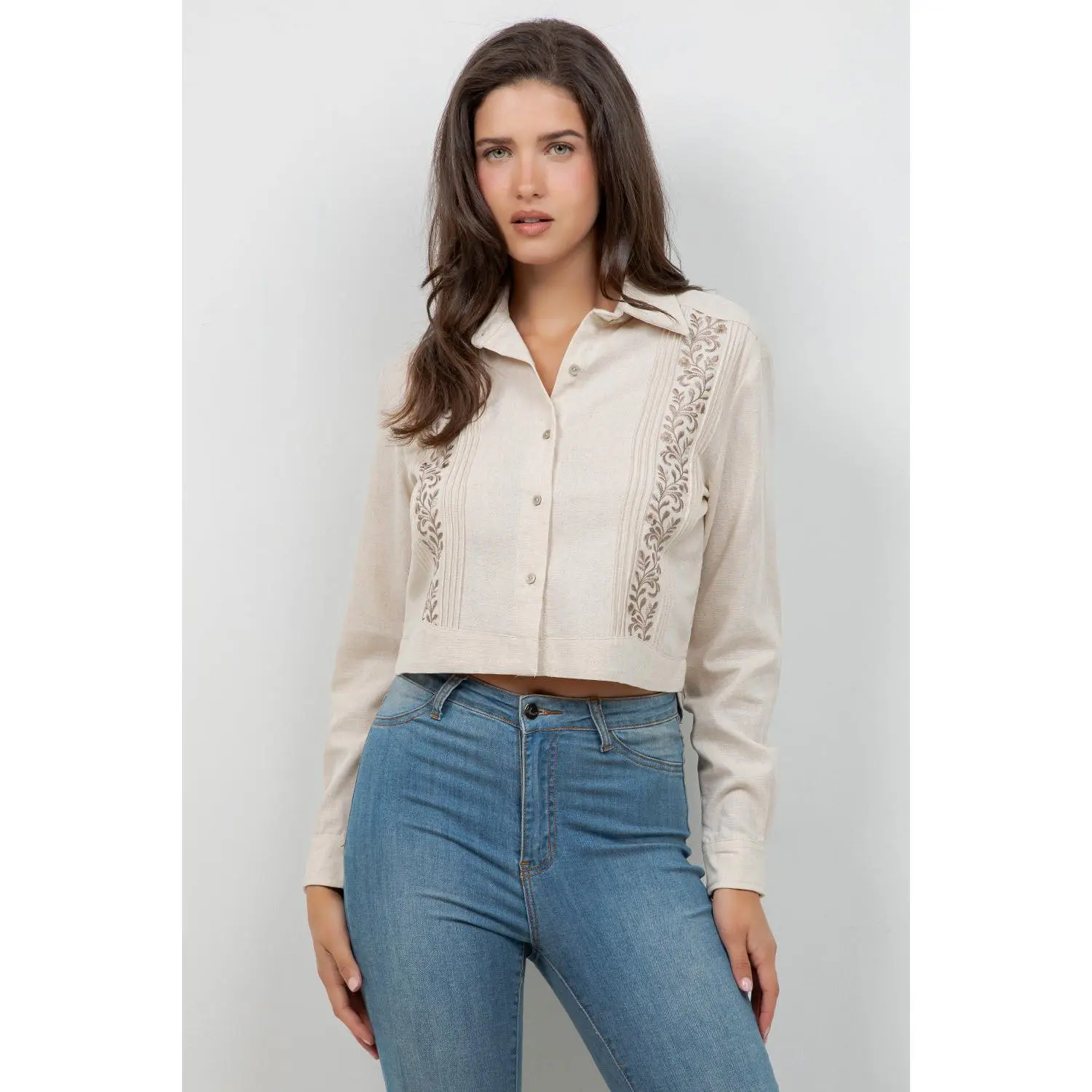 Stylish Cropped Guayabera Shirt with Embroidery