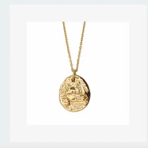 10k Crab Pendant w Natural Diamonds