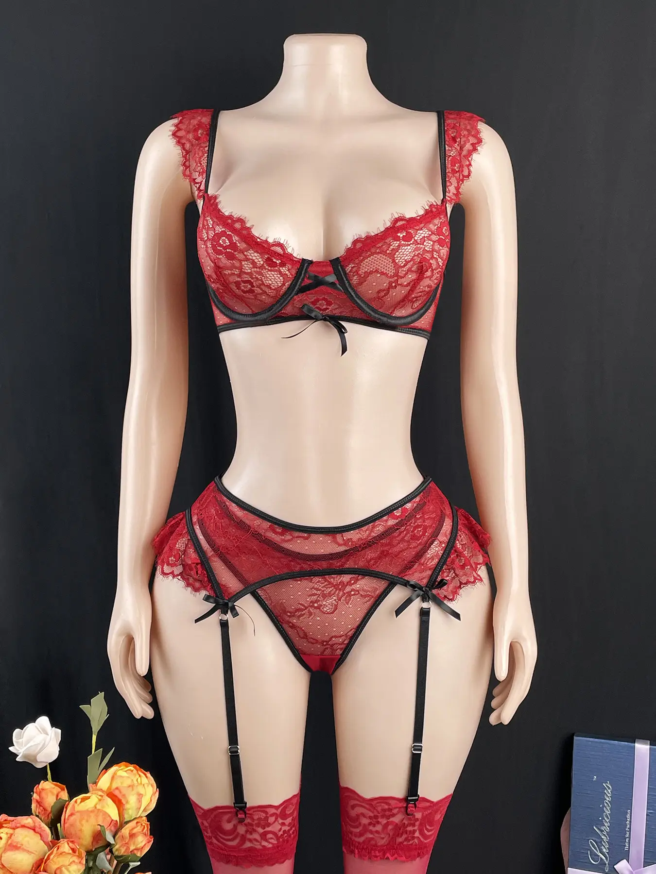 Christmas Five-Piece Set Sexy Lace Underwear Sheer Panty Set, Adjustable Buckle Garter Belt, Comfortable Women's Lingerie for Parties and Home Wear