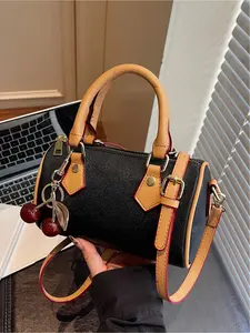 Simple Fashion Bucket Bag with Cherry Charm, Single Shoulder Crossbody Bag, Stylish Handheld Water Bucket Purse, Perfect for Daily Use, Handbag Shoulder Purse, PU Leather Handbag, Casual Trendy Handbag