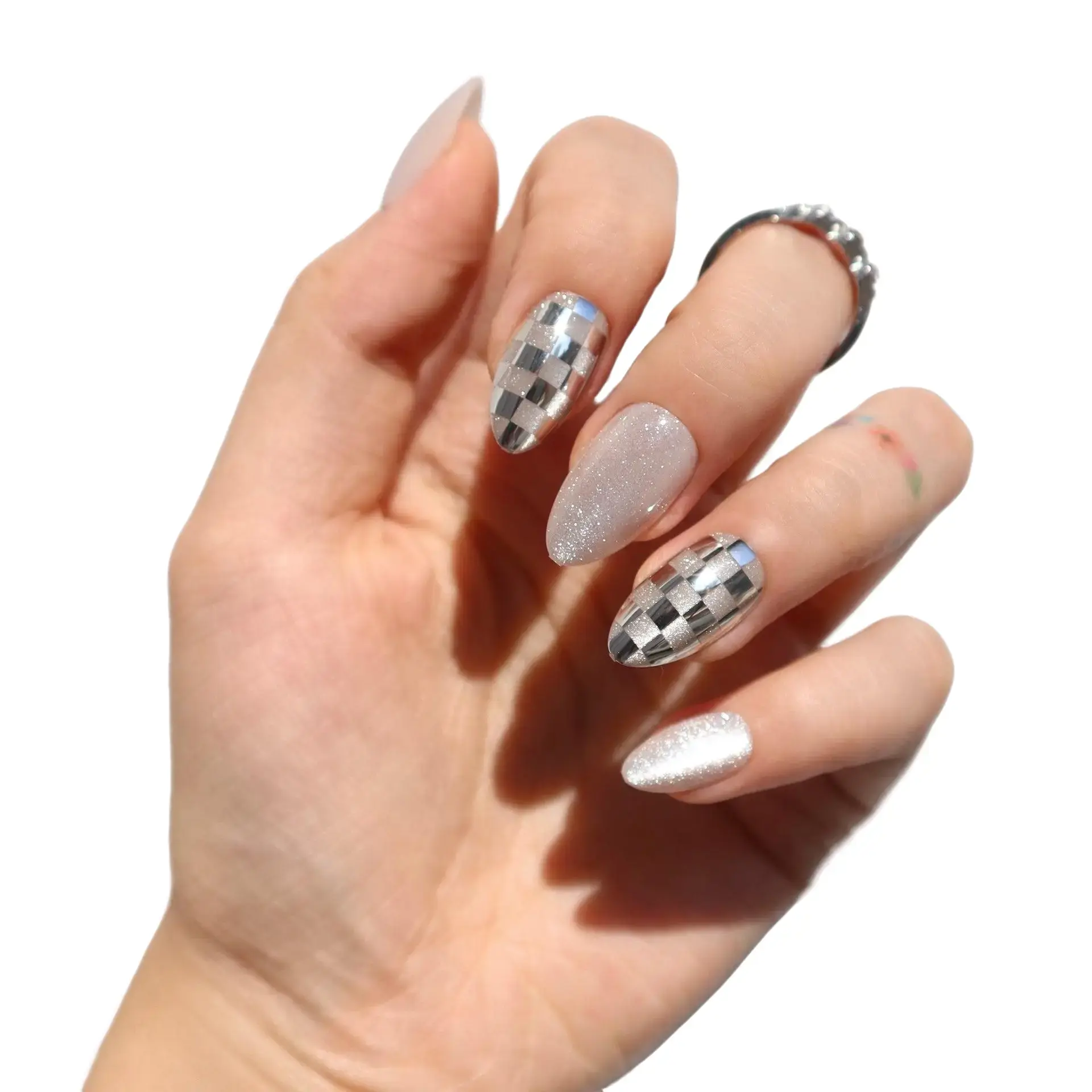 Metallic Grid Metallic Grid