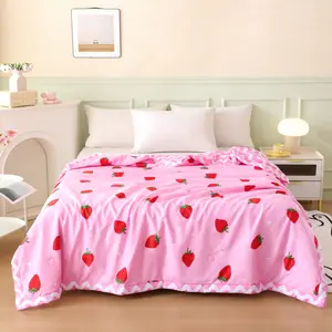 Soft Summer Quilt Thin Blanket, Four-Season Comfortable Silk Air Conditioning Cover, Breathable Sweat-Wicking, for Twin Full Bed Hotel Room Sofa