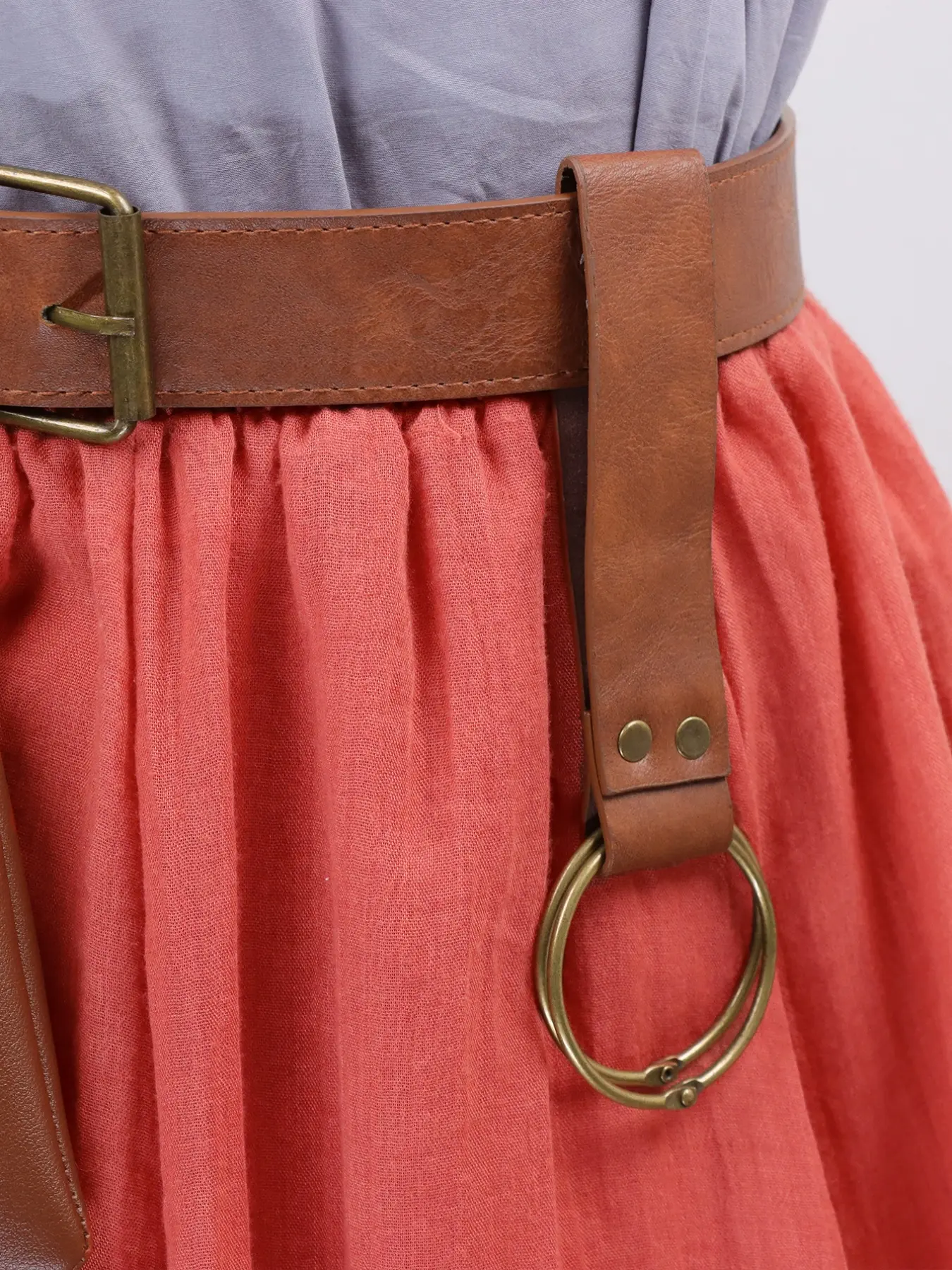 Medieval Vintage Keychain kirt Hikes Renaissance Keyring 