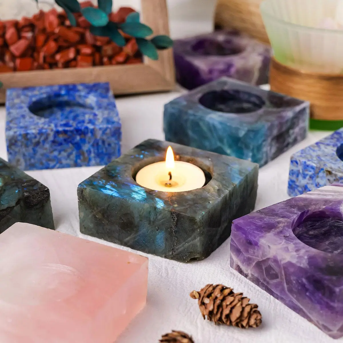 Natural Crystal Raw Stone Candle Holder, 1 Count Quartz Smokeless Candle Holder, Home Decoration Ornament for Living Room Bedroom, Halloween Decoration Items