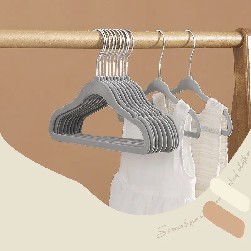 Children's velvet non-slip hangers, Kid Hangers, slim space-saving, 360° swivel hooks, for baby, toddler clothes - Everyday use - Suitable for boys' and girls' closets, pants, skirts, coats, etc.