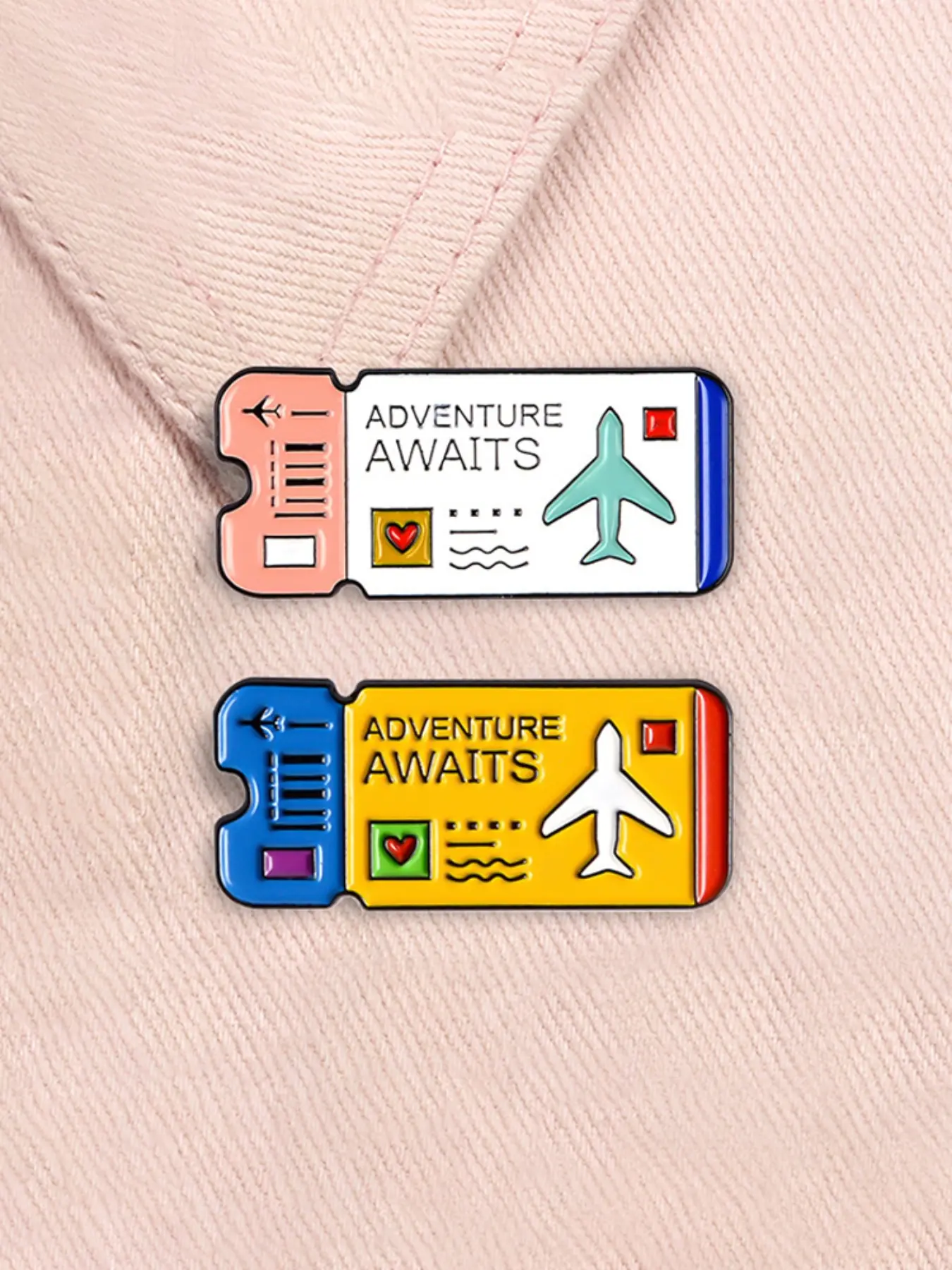 2pcs/set Adventure Awaits Airplane Tickets Enamel Pins Alloy Brooch Pin Outdoors Travel Metal Brooches Lapel Backpack Badge Fashion Jewelry Accessories Gifts for Friends