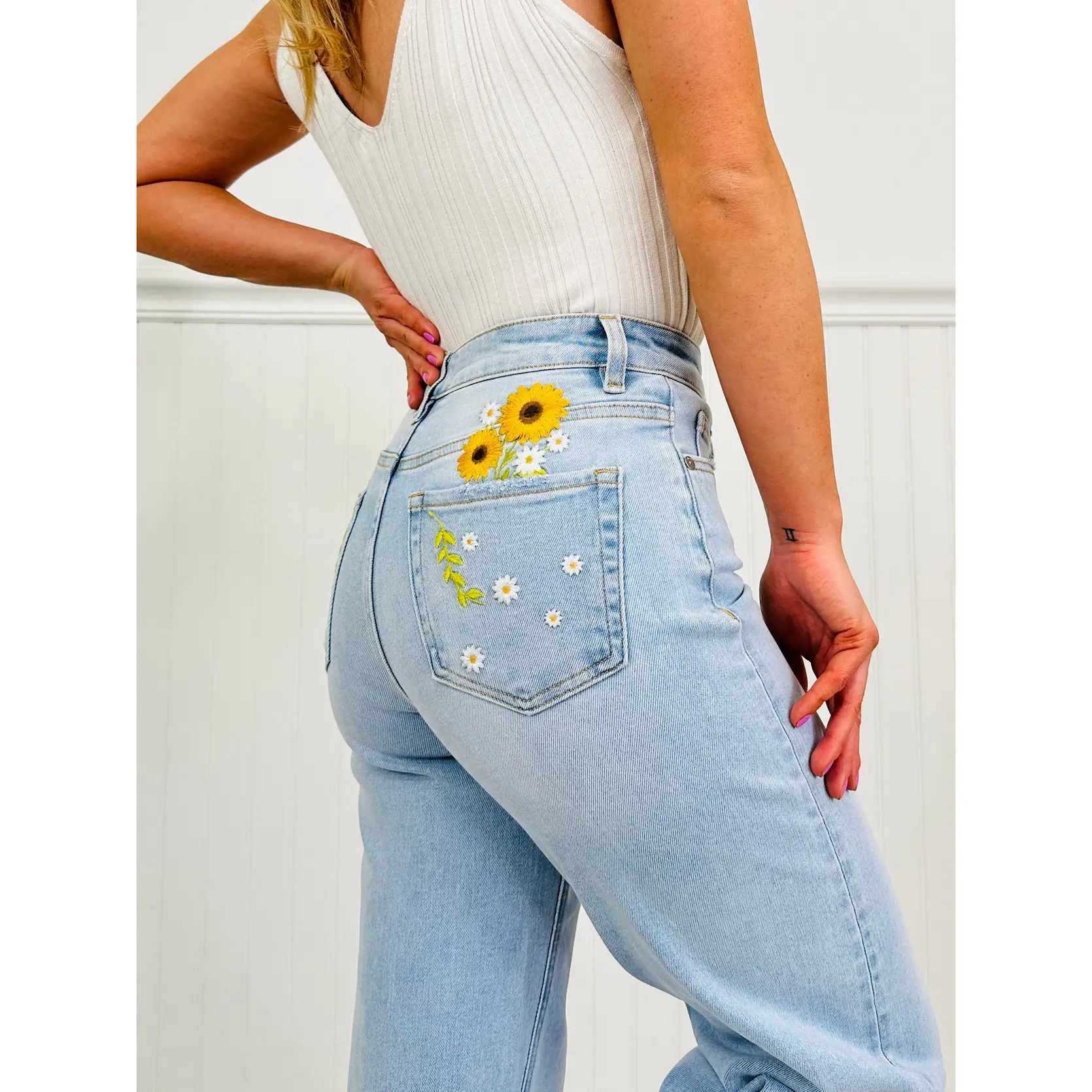 Sunflower Season Tummy Control Wide Leg Cropped Jeans Sunflower Season Tummy Control Wide Leg Cropped Jeans