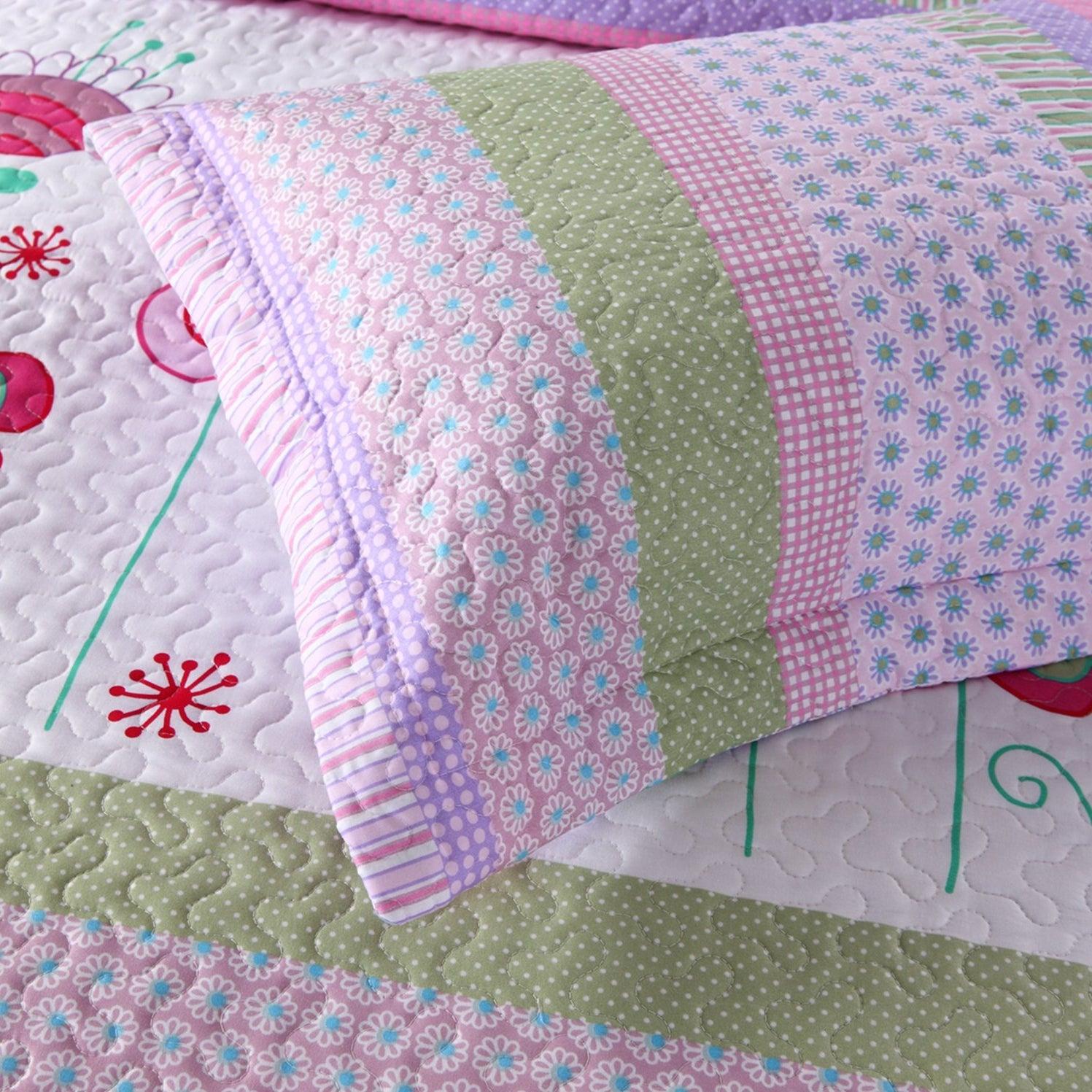 2/3 Piece ute Girls Floral Ladybug Quilt Set, Pink Purple Striped Patchwork Quilted Bedspread with Pillowcases, Soft Breathable Bedding, Kids Bedroom Decor