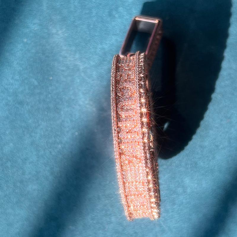 Customized rose gold hourglass jewelry VVS rotatable and maneuverable hip-hop hourglass ice personalized customized full diamond pendant, hip-hop street culture jewelry