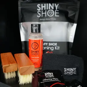 Shiny Shoe / Cleaning Kit