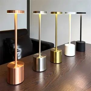Fashionable Modern Touch LED Desk Lamp Wireless Portable