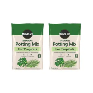Miracle-Gro Indoor Potting Mix for Tropicals - Formulated for Monsteras and Pothos, Contains Lava Rock, Feeds Up to 6 Months, 6 qt.