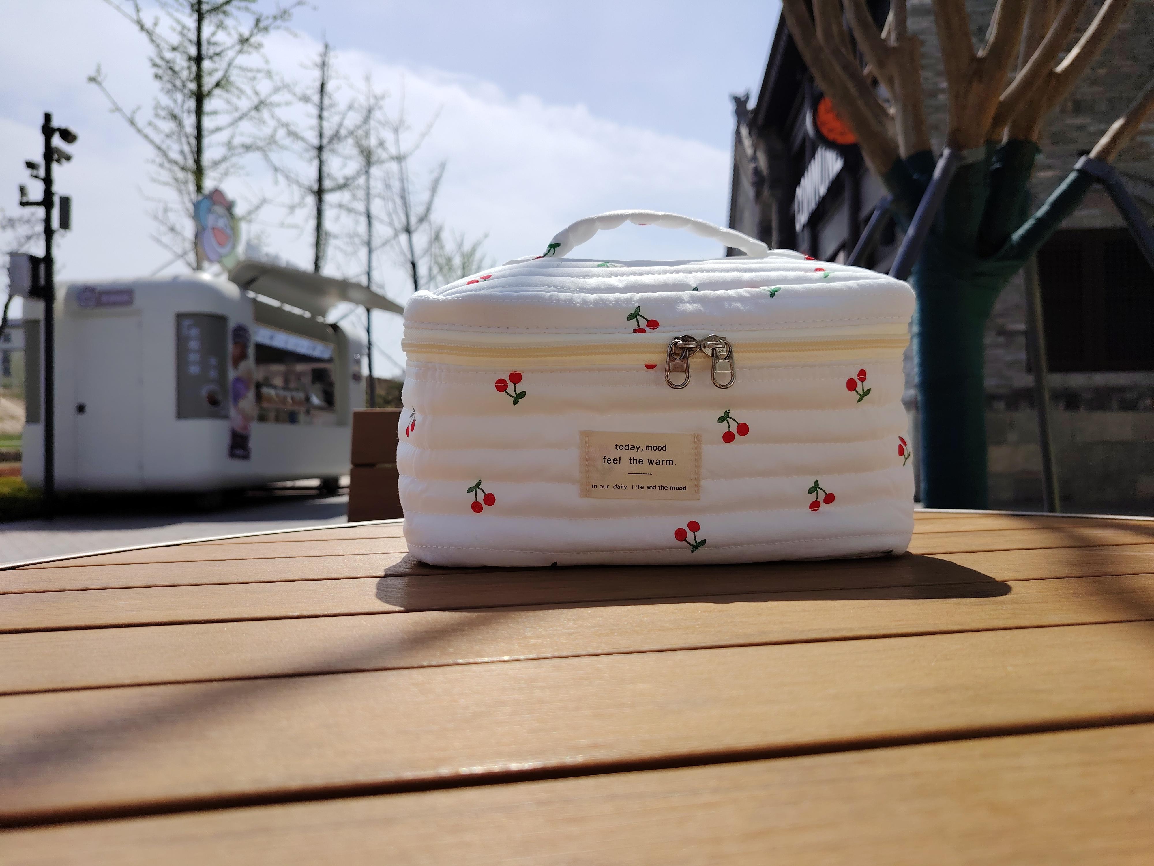 Floral Pattern Portable Floral Cotton Cosmetic Bag Set-Padded Double-Layer Protection for Travel