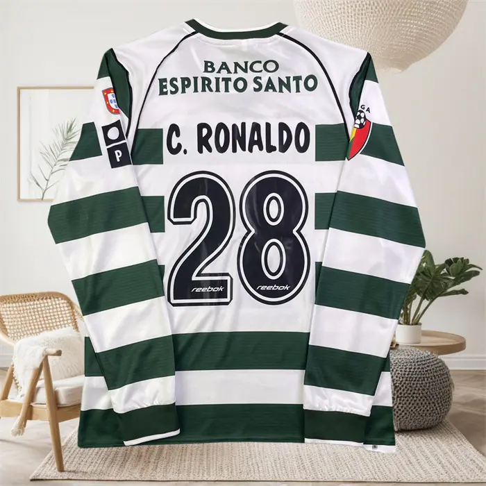 Portuguese Sporting Lisbon 01-03 Long-sleeve No.28 Soccer jerseys Portuguese Sporting Lisbon 01-03 Long-sleeve No.28 Soccer jerseys