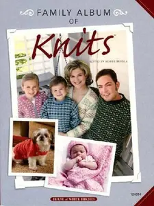 USED-Family Album of Knits by Matela, Bobbie (Paperback)