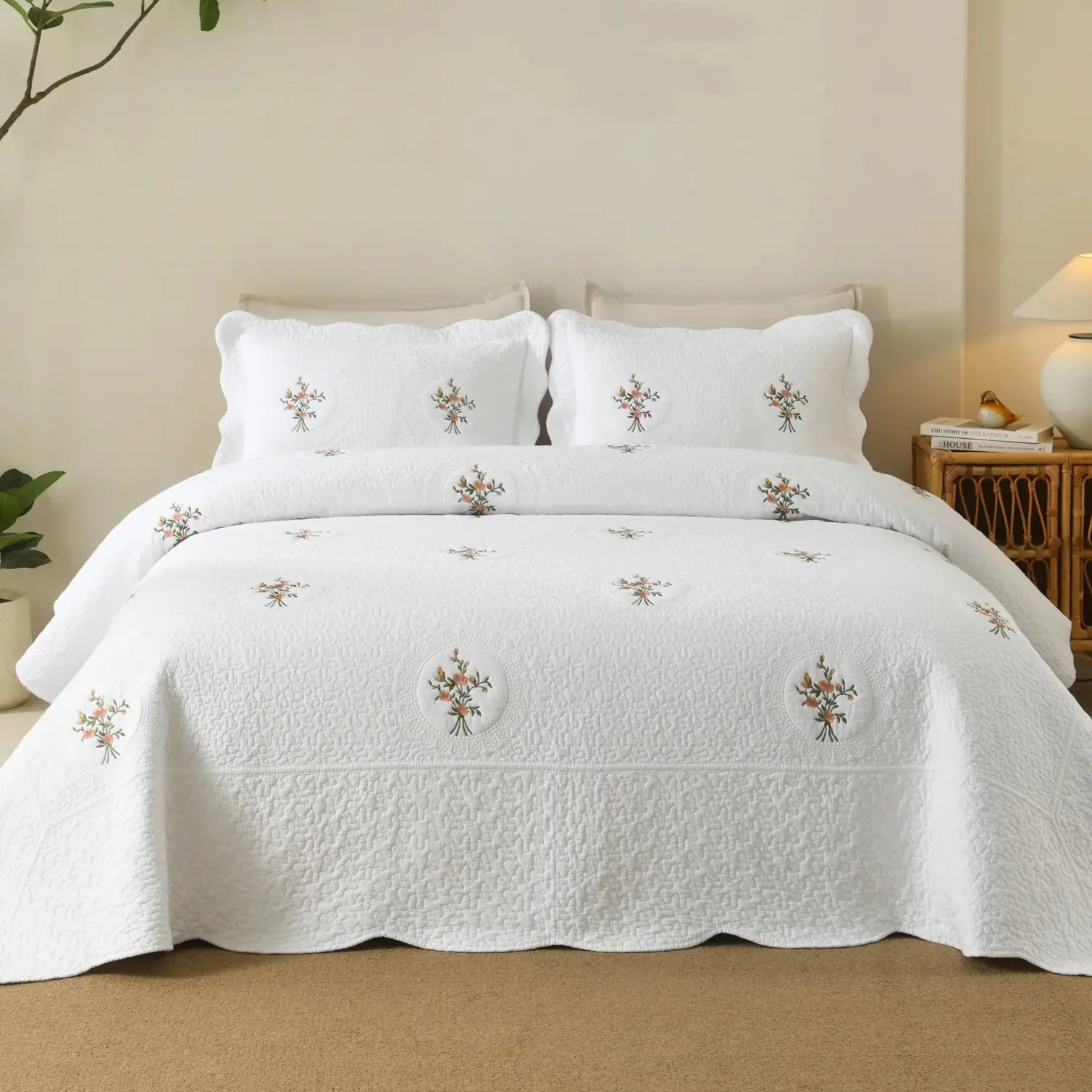3-Piece 100% Cotton Bouquet Embroidery Quilt Bedspread Set - Breathable Coverlet Set All-Season