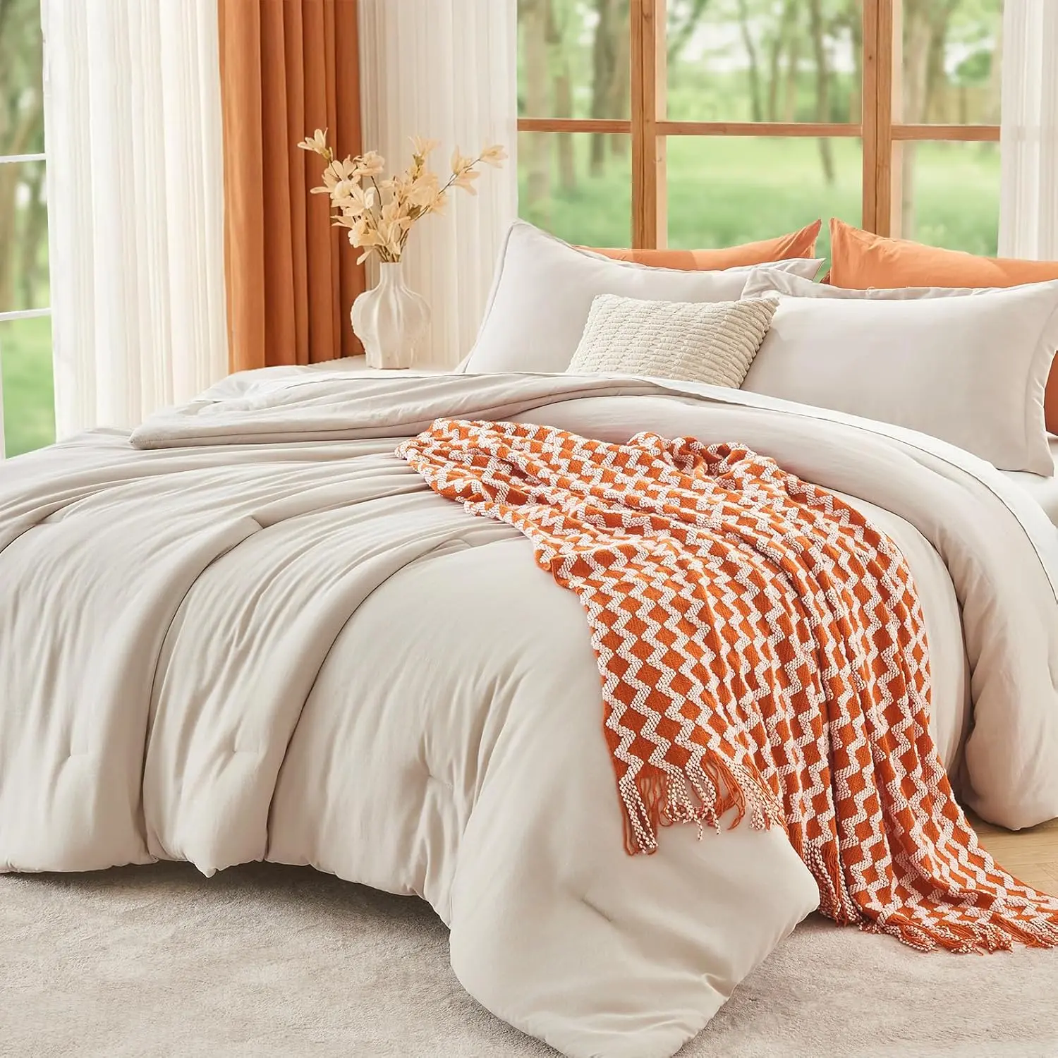 MUXHOMO Queen Size Comforter Set Beige, 3 Piece Solid Bedding for All Seasons, Warm Down Alternative Bed Set Includes 1 Lightweight Comforter (90"x90") and 2 Pillowshams (20"x26")