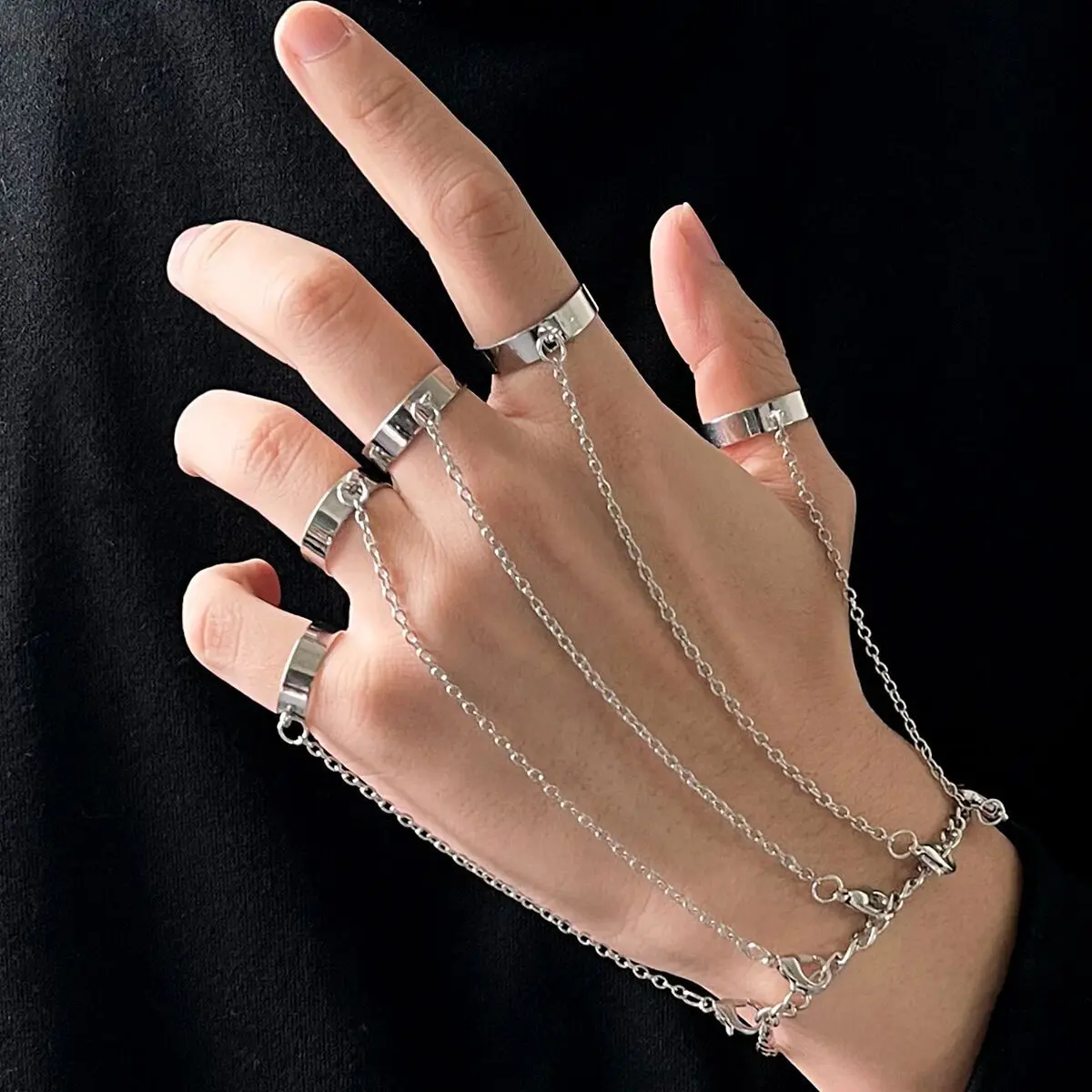 Wrap-Around Metal Cuff Bracelet with Finger Chain, Punk Hip-Hop Jewelry with Artificial Gemstone, Personalized Gift for Concerts & Birthdays, Music, Graduation, Concert Wear, Casual, Adults, Hip-Hop Punk, Daily, Unisex, Bold Look, Jewelry Design, Open Cuf