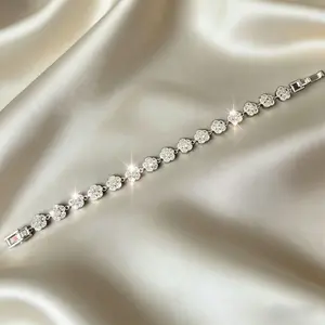 Flower Shaped Cubic Zirconia Tennis Bracelet | 925 Sterling Silver Plated | Sparkling Floral Jewelry for Women | Perfect for Everyday Wear & Gifting