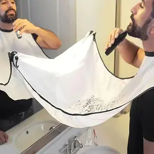 Men's Shaving Cape with Suction Cups, Polyester Beard Catcher, Durable, Reusable and Easy to Clean Barber Apron, High-Quality Grooming Accessory