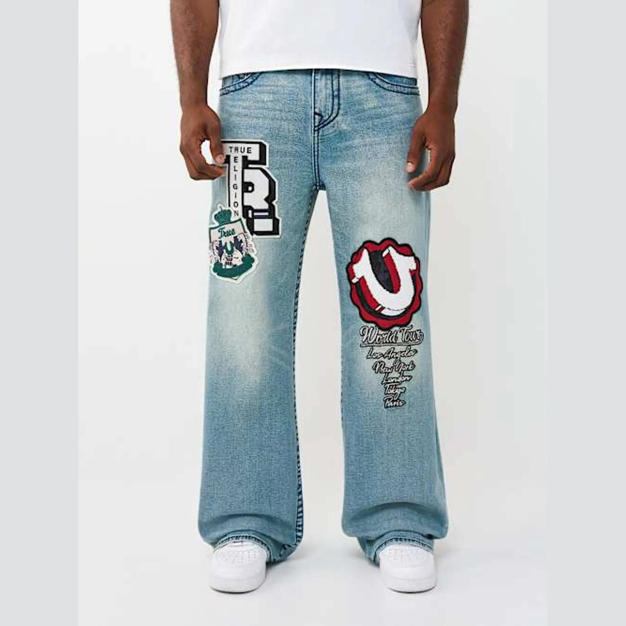 True Religion Men's Vinny Varsity Patch Big T Ultra Baggy Jean 34"
