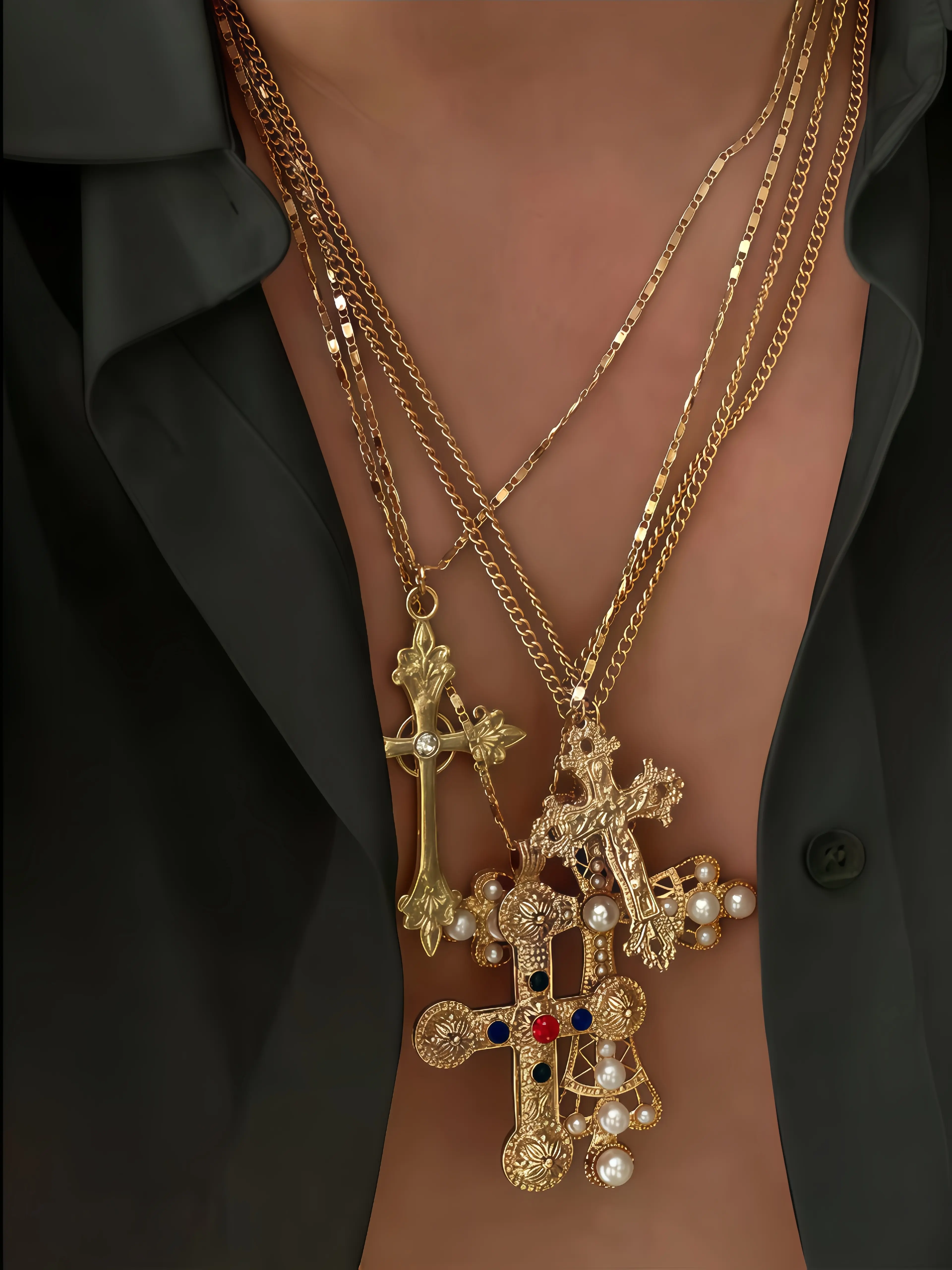 Vintage Punk Cross Pendant 4-Piece Fashion Jewelry Accessories Set: Cuban Link Chain, Figaro Link Chain Necklaces, Necklace Stack, Stylish Versatile Exquisite Daily/Party Accessory, Top Birthday Gift for Girlfriend