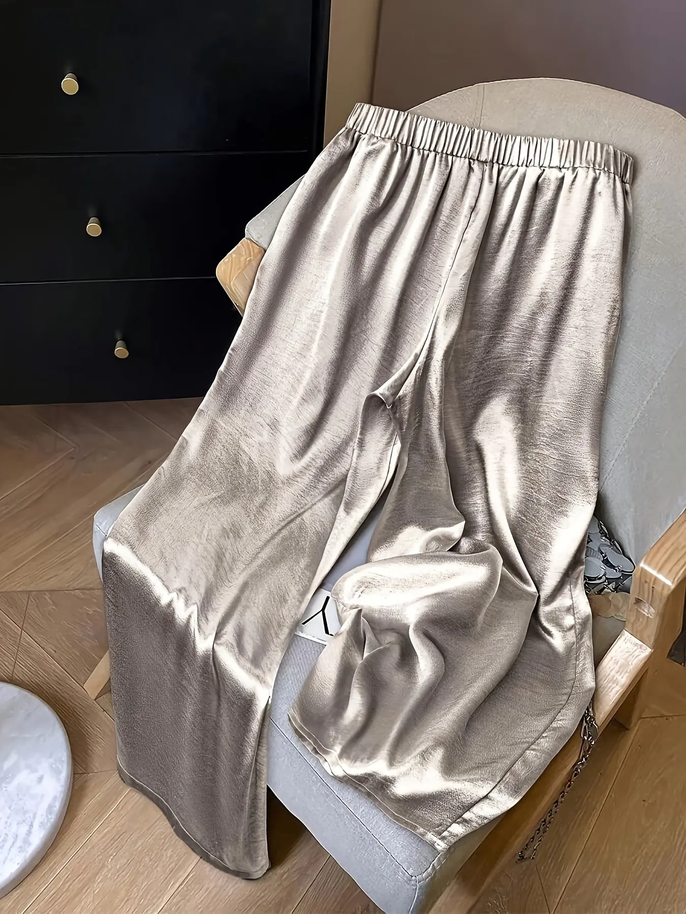 Fashion Silver Color Casual Lady Plus Size Long Pants, Casual Chic Trousers, Comfortable and Stylish, Perfect for Daily Wear