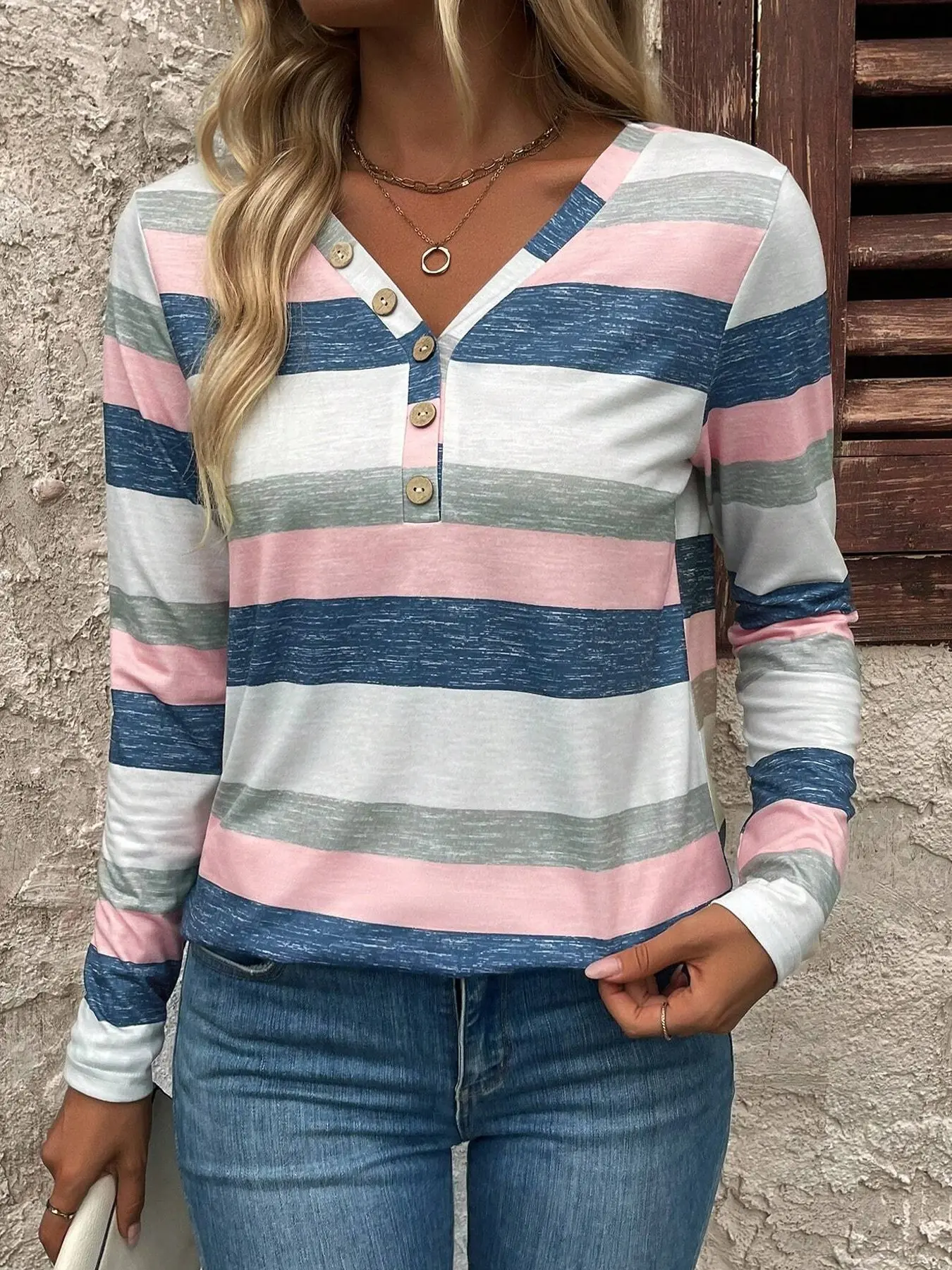 This Striped Button Henley Top is Fall Casual Vibes 🍂 | V-Neck Long Sleeve Shirt