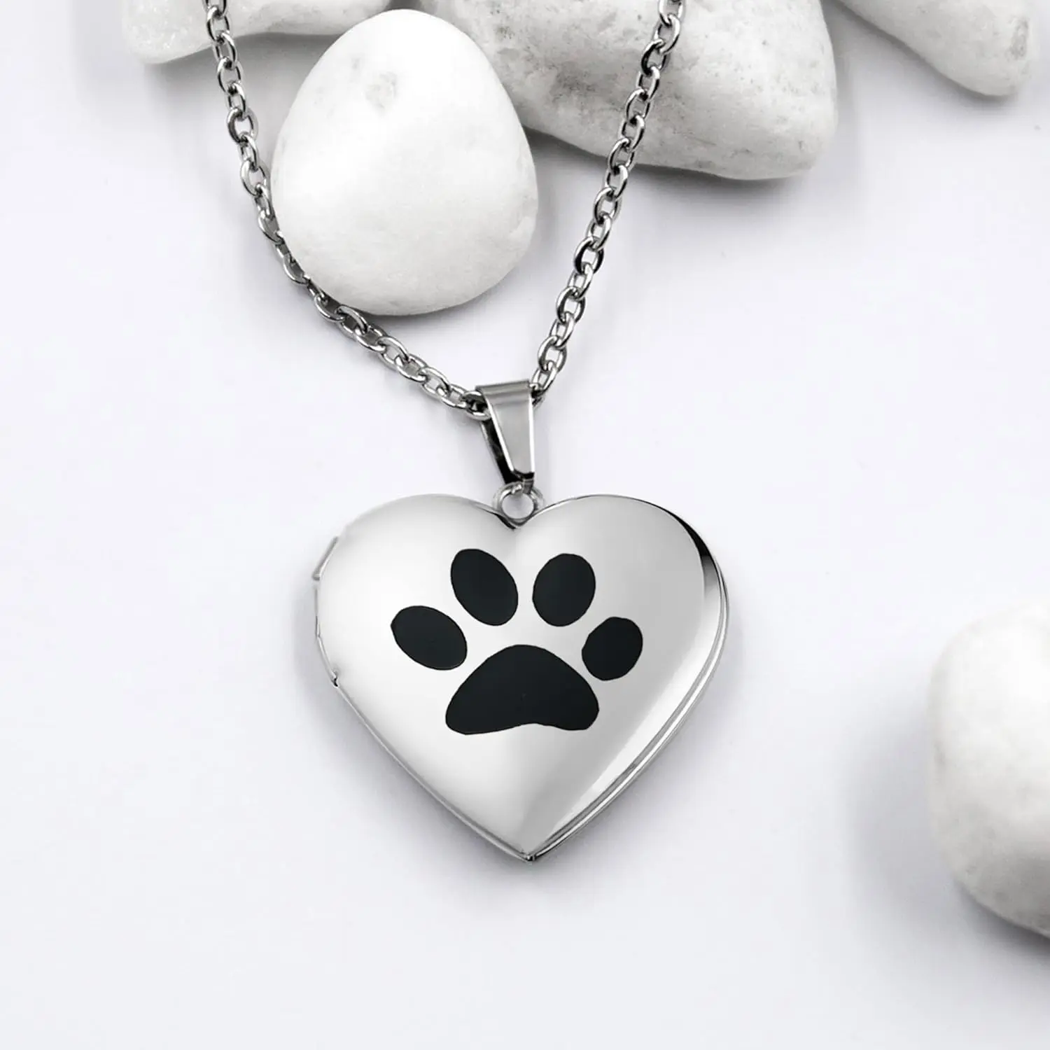 Locket Necklace for Women Black/Gold/Silver Locket Necklace for Girls Oval/Round/Heart Photo Necklace With Picture Inside Birthday Gifts for Women