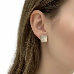 10K Square Stud Earrings with Rhinestones for Women Elegant Fashion Jewelry Accessory
