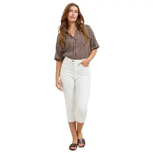 Judy Blue Women's Chic High-Waist Extended Waistband Cotton Capri Pants, Fit Bottom with Spade Pockets (White, Pair with Tops)