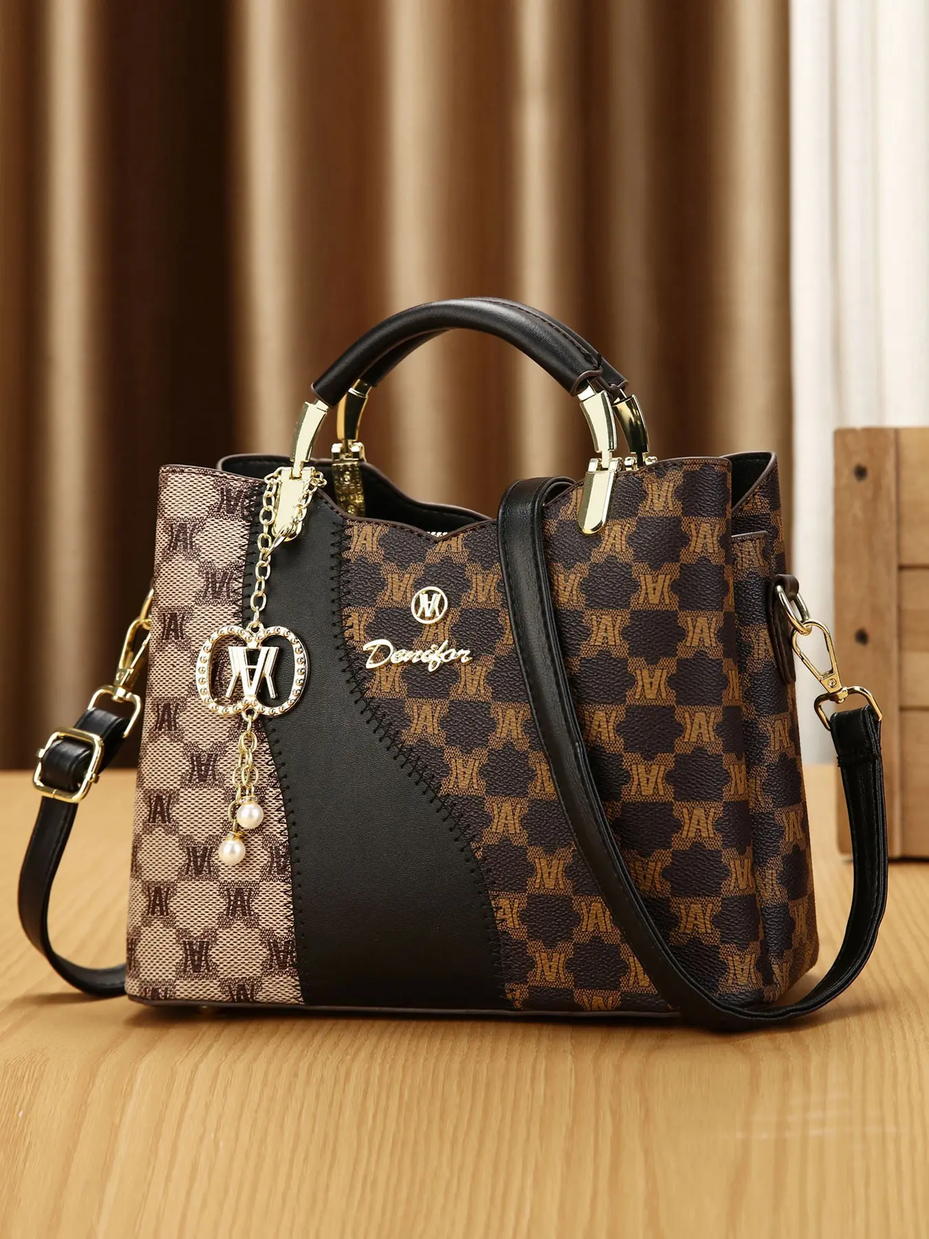 Elegant Three-Color Handbag, Large Capacity Shoulder Crossbody Bag, Versatile Women's Purse, Stylish and Chic Design, PU Leather Bag, Fashionable Versatile Purse, Fashion Purses