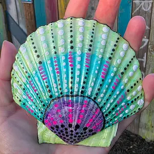 Hand Painted Scallop shell - beachy costal decor