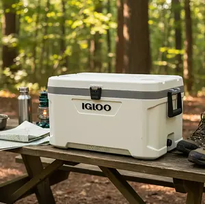 Igloo Latitude Marine Maxcold 70-pack Insulated Cooler, Hard Cooler with Sturdy Handle, Lunch Box for Camping, Beach, Picnic, Travel, Outdoor Activities, Camping Equipment, Insulated Can Cooler