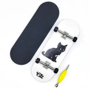 Wooden Fingerboard, 1 Count Professional Finger Skateboard, Fingerboard for Kids & Adults
