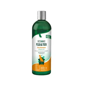 Vet's Best Flea & Tick Dog Shampoo (12 oz)