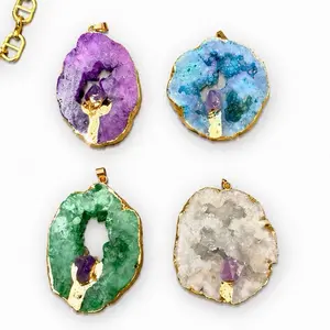 Maite Jewelry.                                                    PORTAL CRISTAL pendant