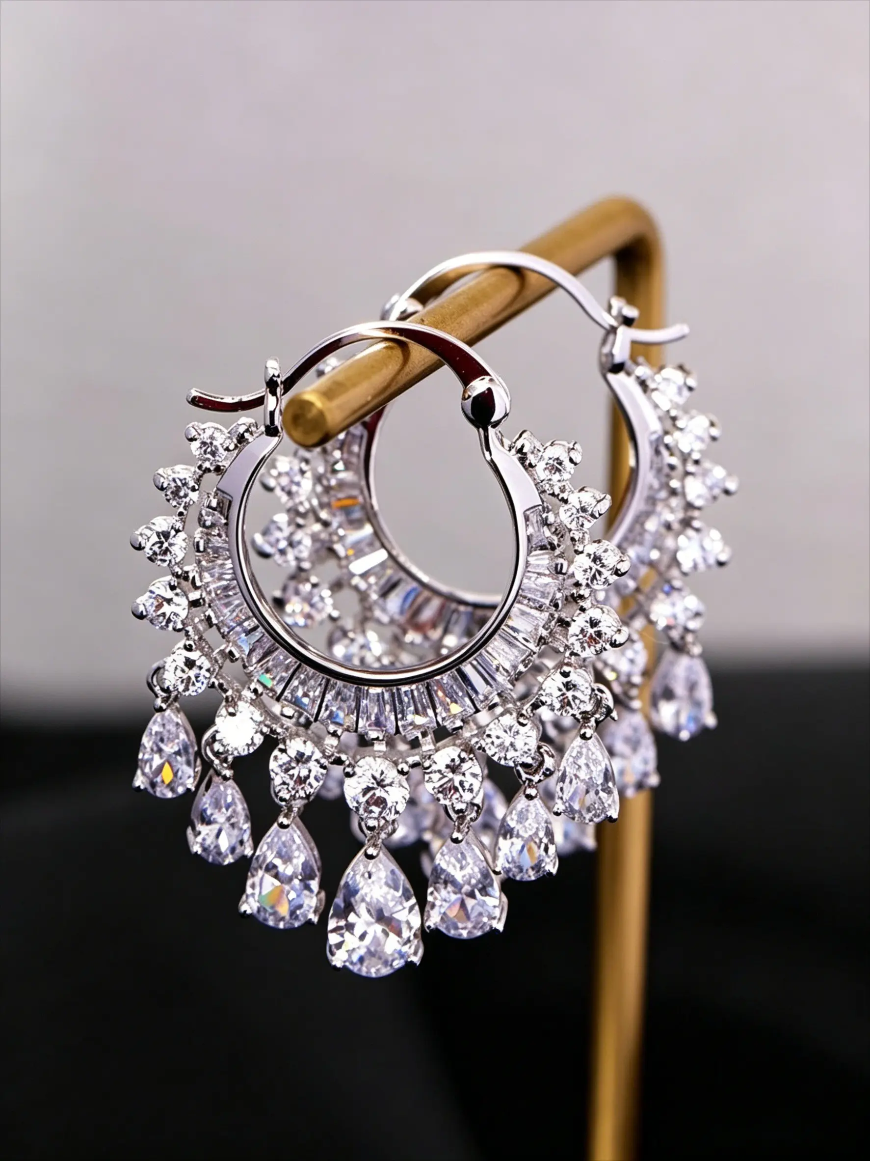 Elegant Artificial Zircon Pendant Earrings, Romantic Fringe Design, Perfect for Weddings and Parties, Fashion Jewelry Gift for Women, Fashionable Hoop Earrings, Artificial Zirconia Earrings, Stylish Jewelry