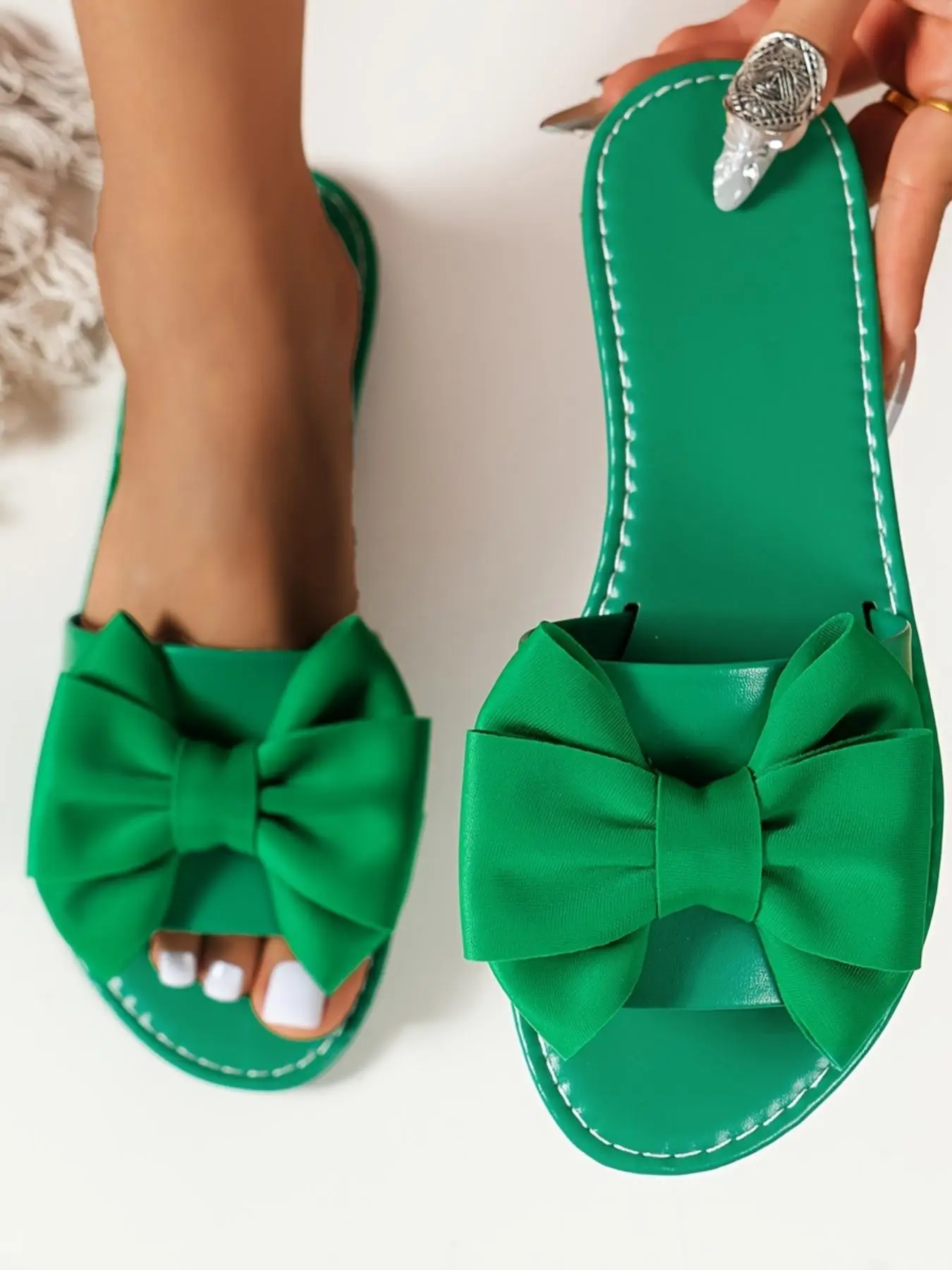 Girl Summer Bow Decor Slip on Green Flat Sandals, Comfort Casual Outdoor Beach Slide Sandals for Summer, Girl New Trend All-match Walking Shoes for Da