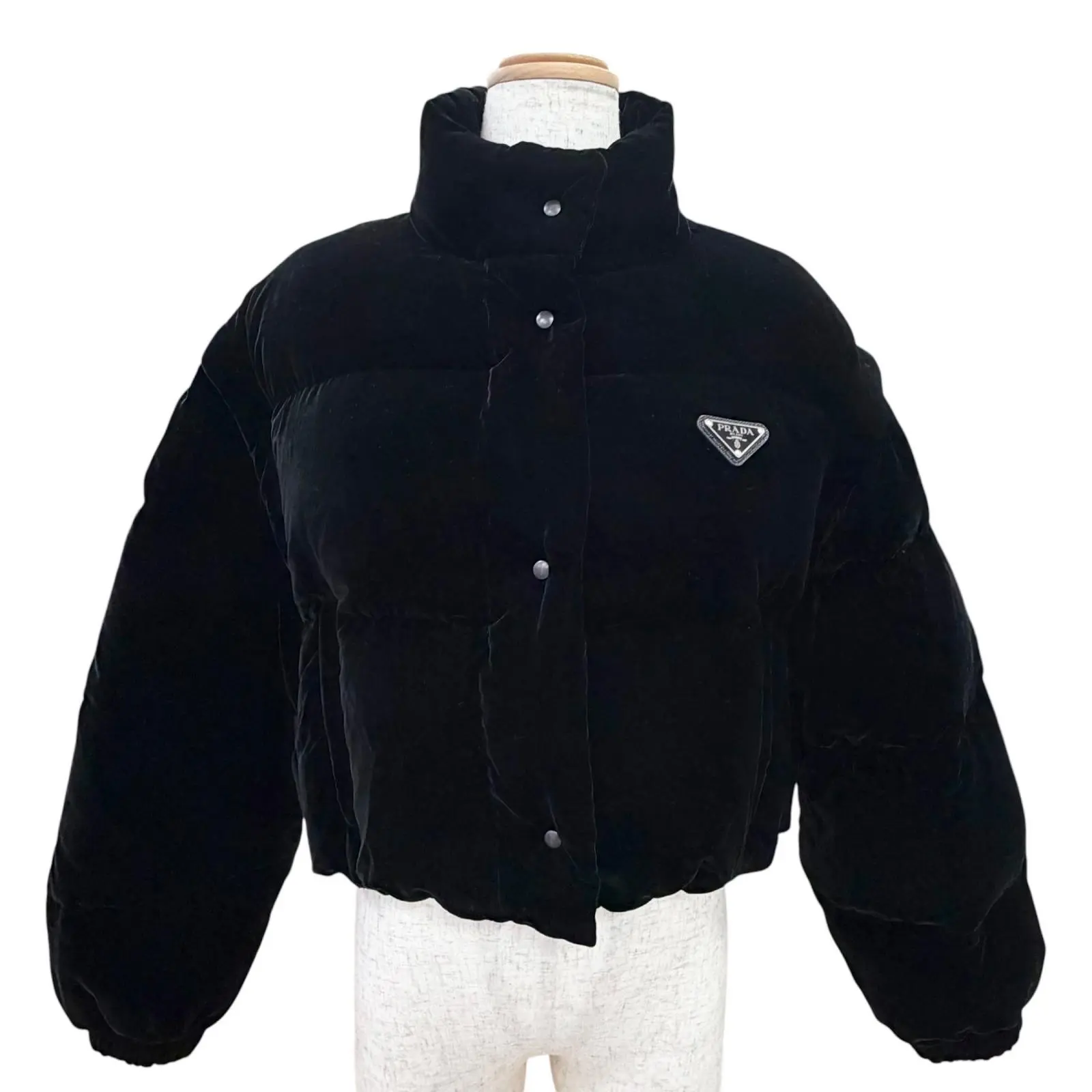 Pre-owned PRADA Velvet Small Leather Goods Triangle Down Jacket Vest
