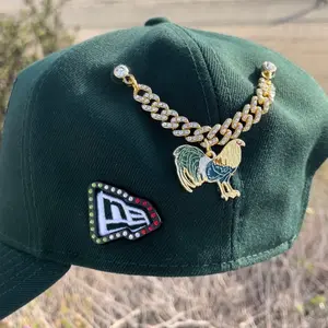 Rooster big gold chain hat pin