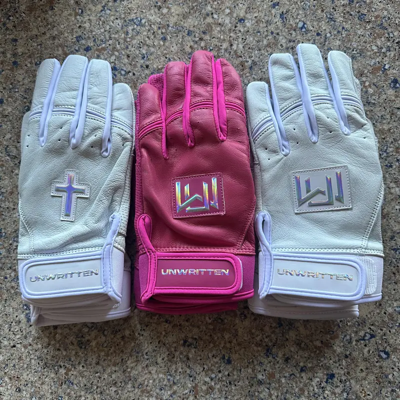 Unwritten Short Cuff Batting Gloves | Bold Series