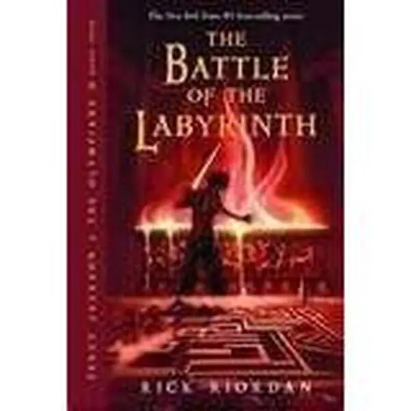 Used Book - The Battle of the Labyrinth (Percy Jackson & the Olympians Book Series, Volume 4) by Rick Riordan - English Paperback