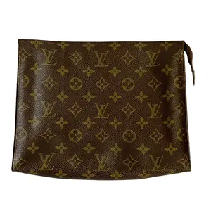 Pre-owned Louis Vuitton Pouch Toiletry Bags monogram large toiletry 26 Authentic with COA 841