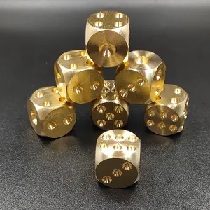 2 golden copper elegant solid brass dice | Exquisitely carved, very suitable for table games, table games, high-quality metal crafts, bar owners and game lovers.