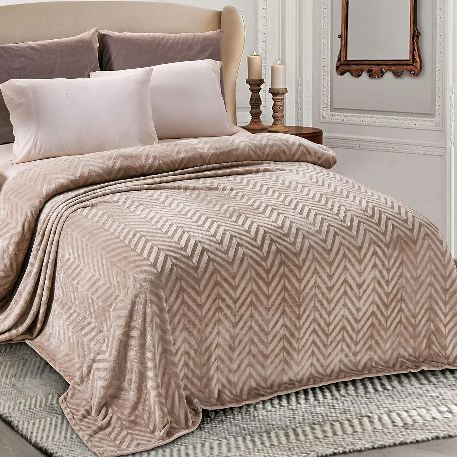 Cozy Modern Geometric Chevron Print King Size Microfibre Flannel Bedspread - Lightweight, Tightly Woven, Durable, Fade-Resistant Decorative Coverlet, 90x104 in, Champagne